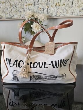 Magid NYC Canvas White Tote Peace Love Wine